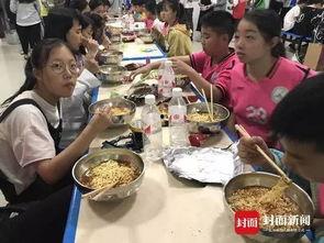 麻家坞中学吃瓜,一场别开生面的“吃瓜”盛宴